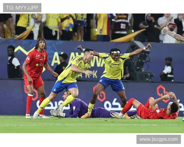 C罗再献进球难救主费雷拉补时绝杀助哈萨征服三比二力克利雅得胜利